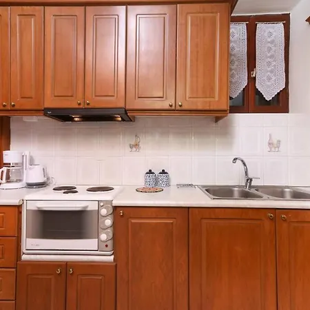 בית נופש Traditional House In